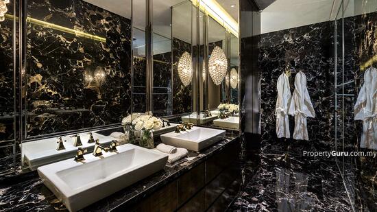 Four Seasons Place - photo 2
