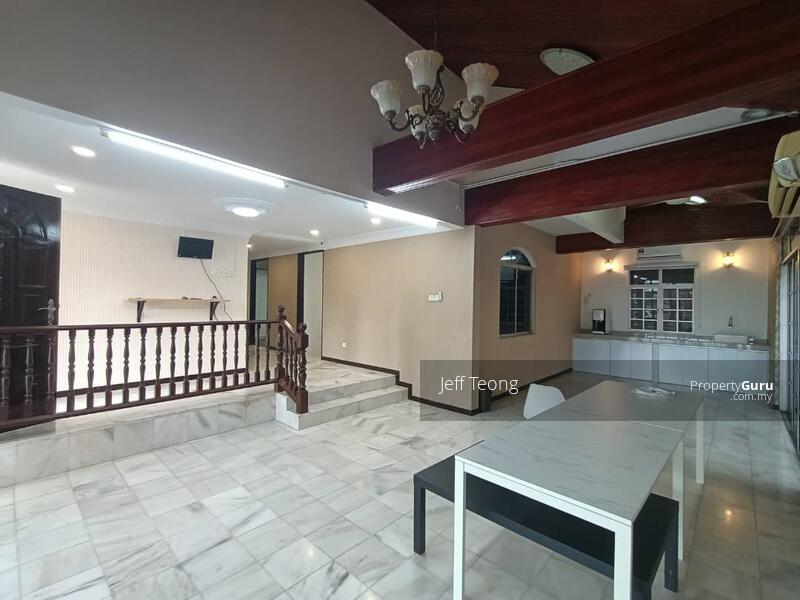 2 Storey Bungalow Ta ...