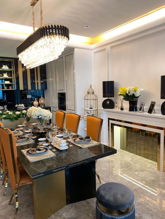 Four Seasons Place - photo 13