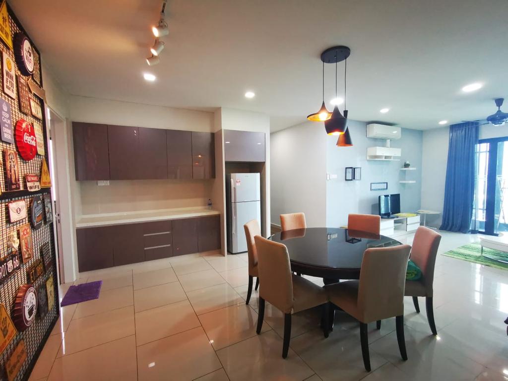 The reach condominium - photo 9