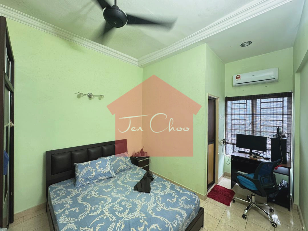 Sri Kristal Apartmen ...