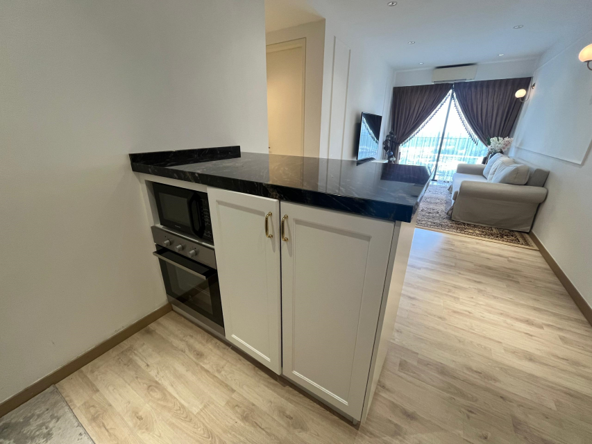 Emporis, KD, FF Renovated, 3R2B, by JHo - photo 5