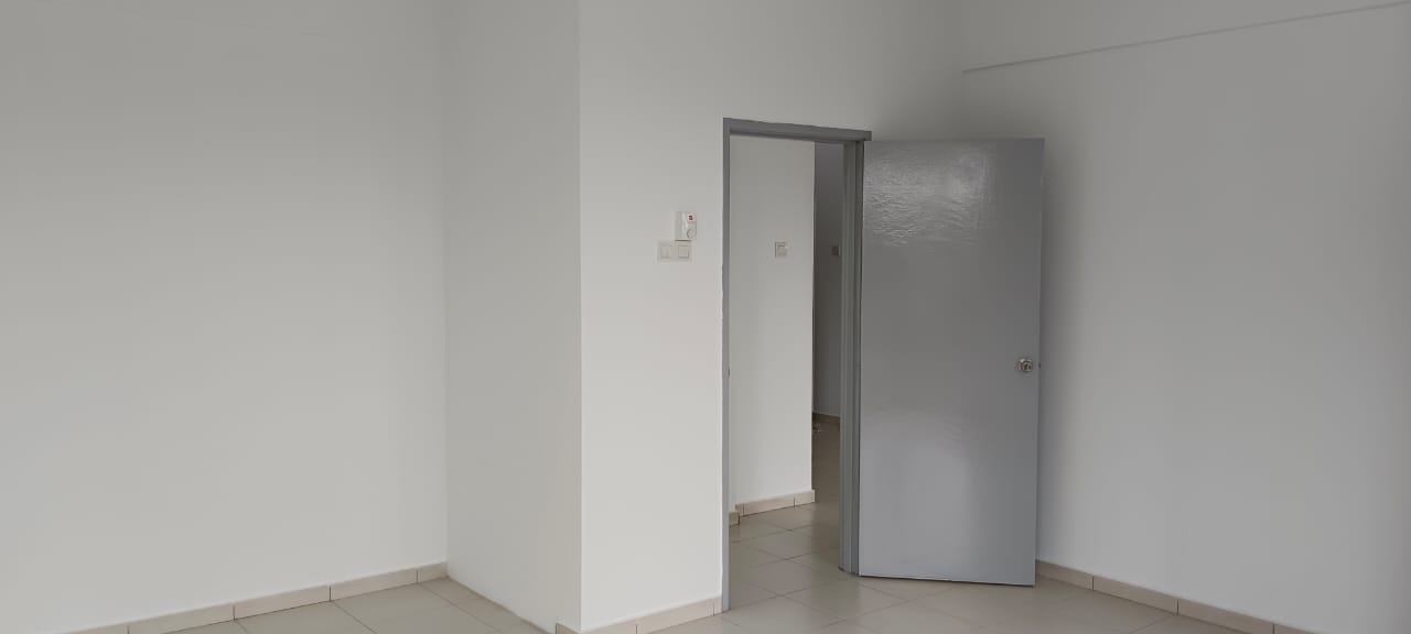 Suria Apartment, Kota Damansara, 3R2B, by JHo - photo 2