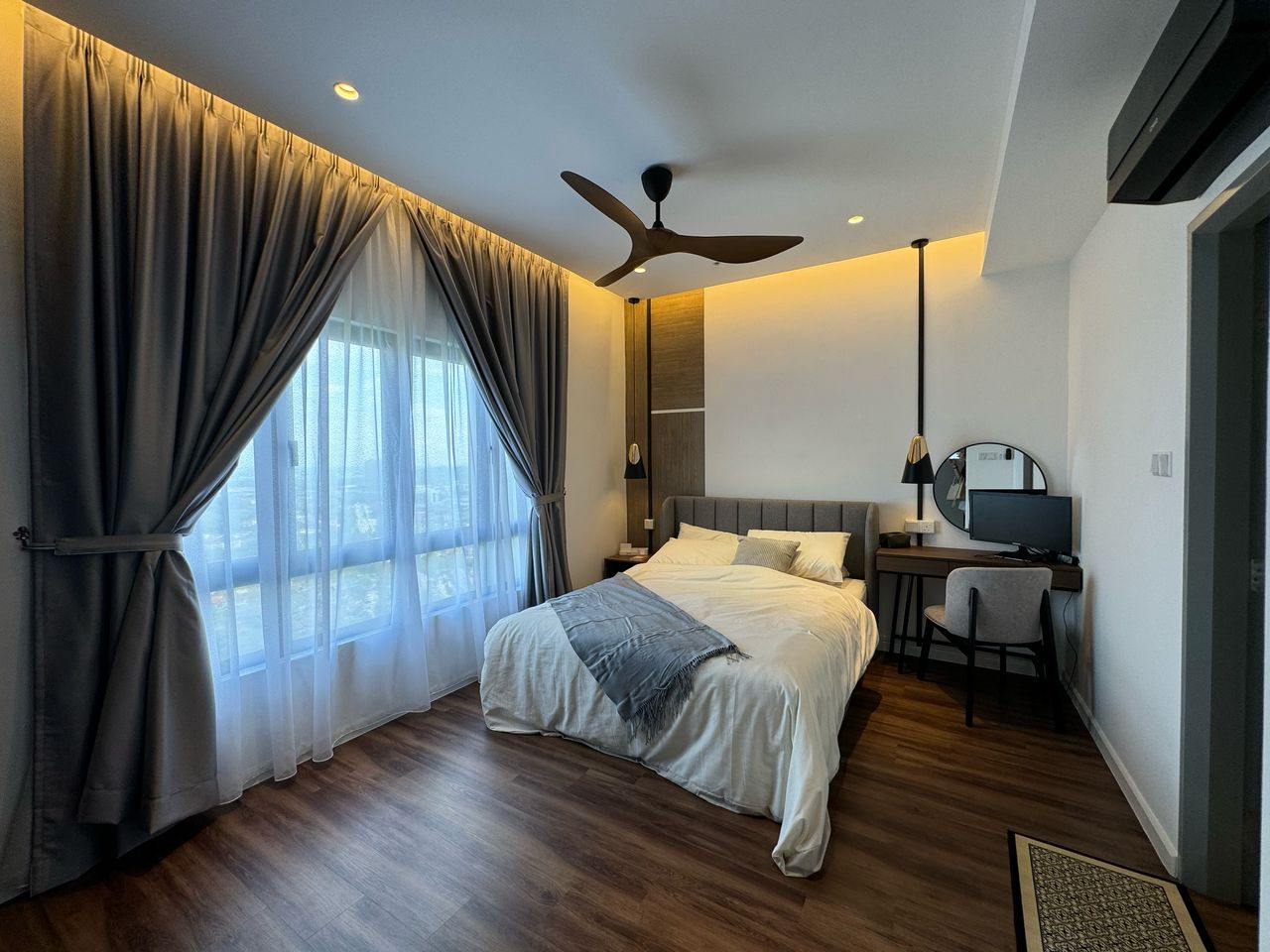 Mahogany, KD, 3R2B, Fully Furnished, by JHo - photo 7