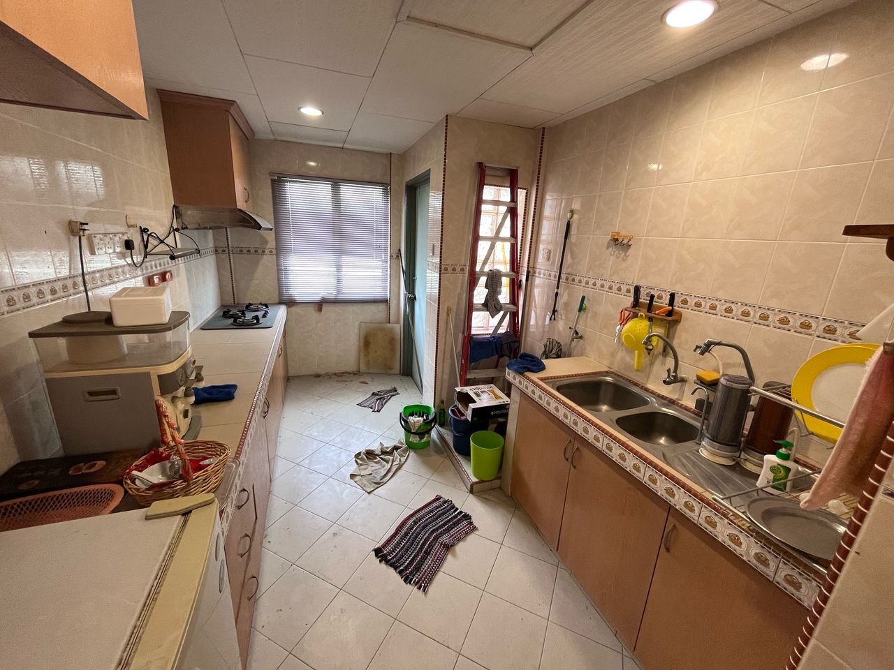 Casa Venicia Apartment, Selayang, 3R2B, by JHo - photo 8