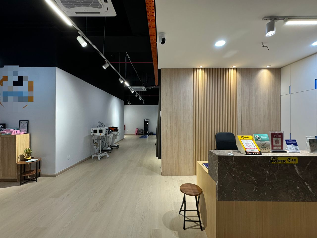 KD Emporis, Renovate ...