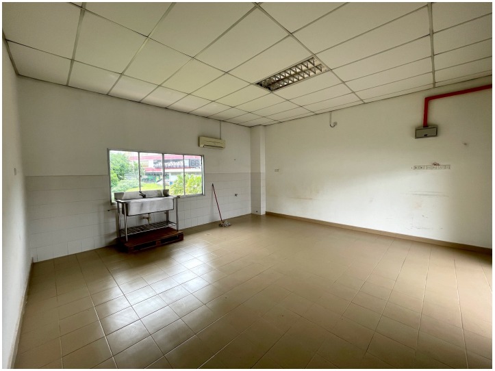 Sunsuria Avenue, KD, Office, 1st Floor, Partly - photo 4