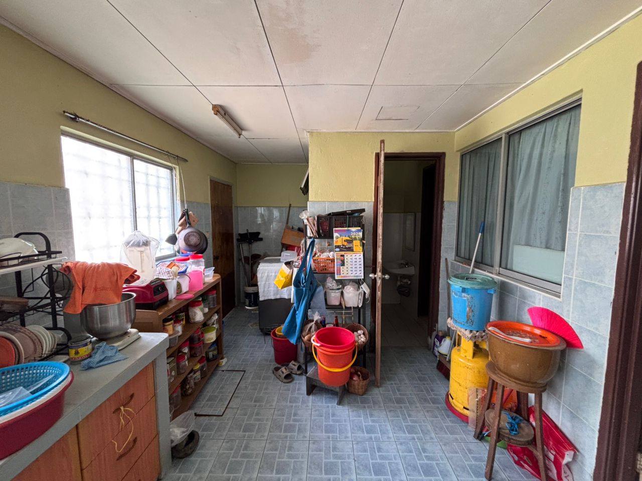 KD Sek 5, Sepah Puteri, Seri Utama 2-Storey Landed - photo 5