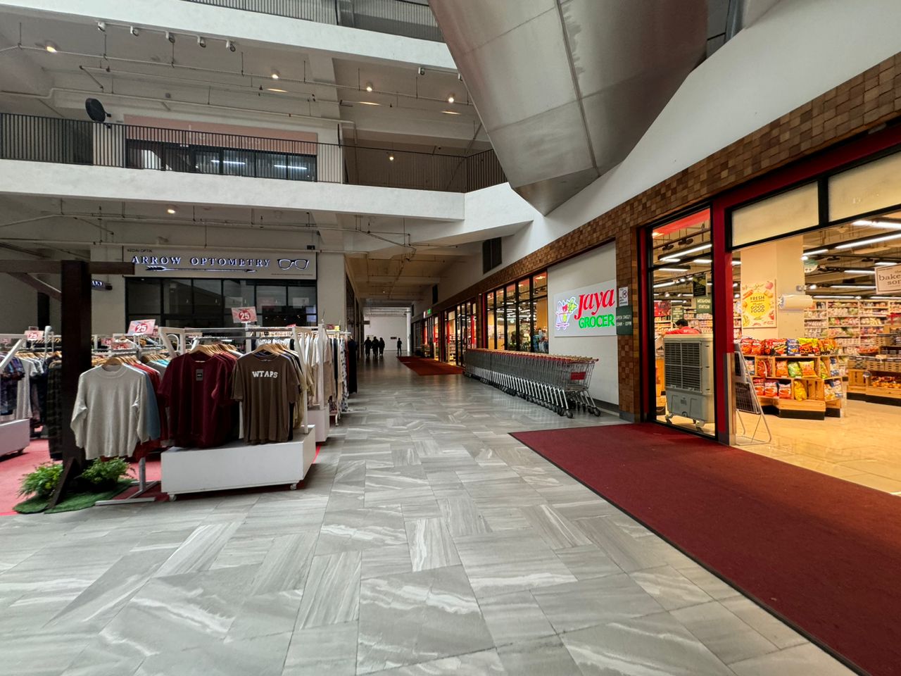KD Emporis Retail Shop Office, Bare Unit, G Floor