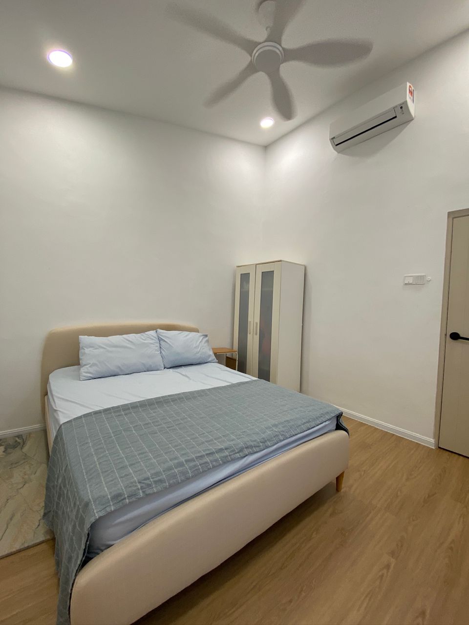 PJ Kelana Jaya SS5, FF Renovated Single Storey - photo 4