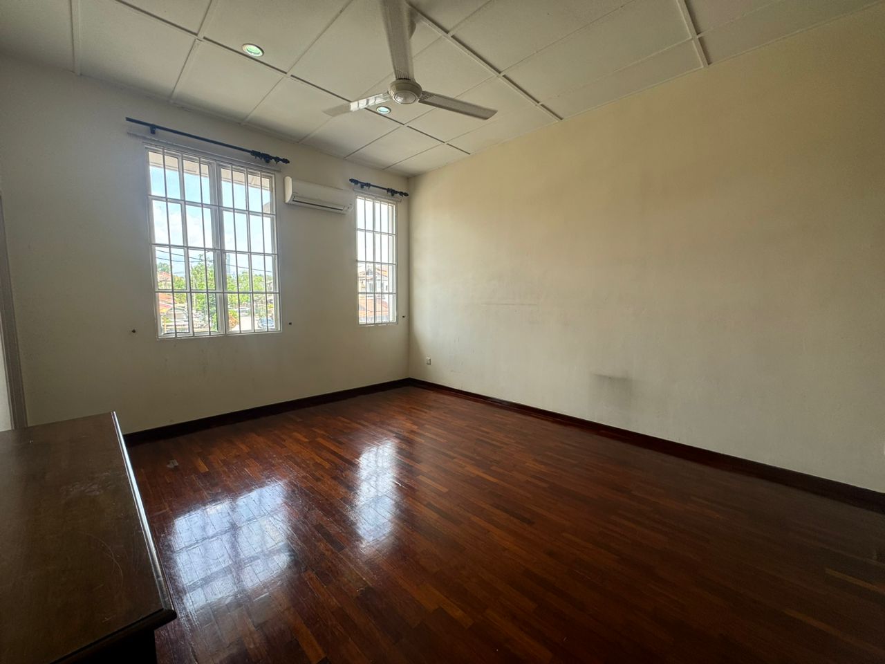 Villa Damansara KD 2-Storey Landed, 5 Rooms Partly - photo 4
