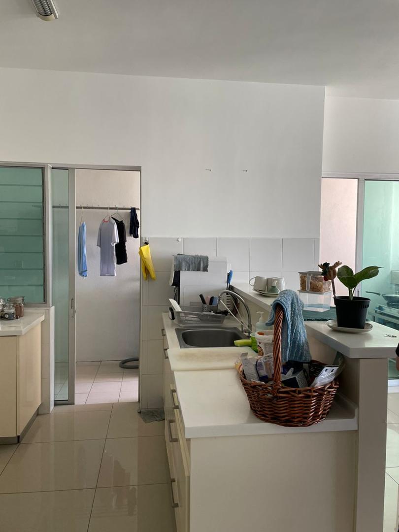 Kd Tropicana, Casa Tropicana, Block E, 3R3B - photo 8
