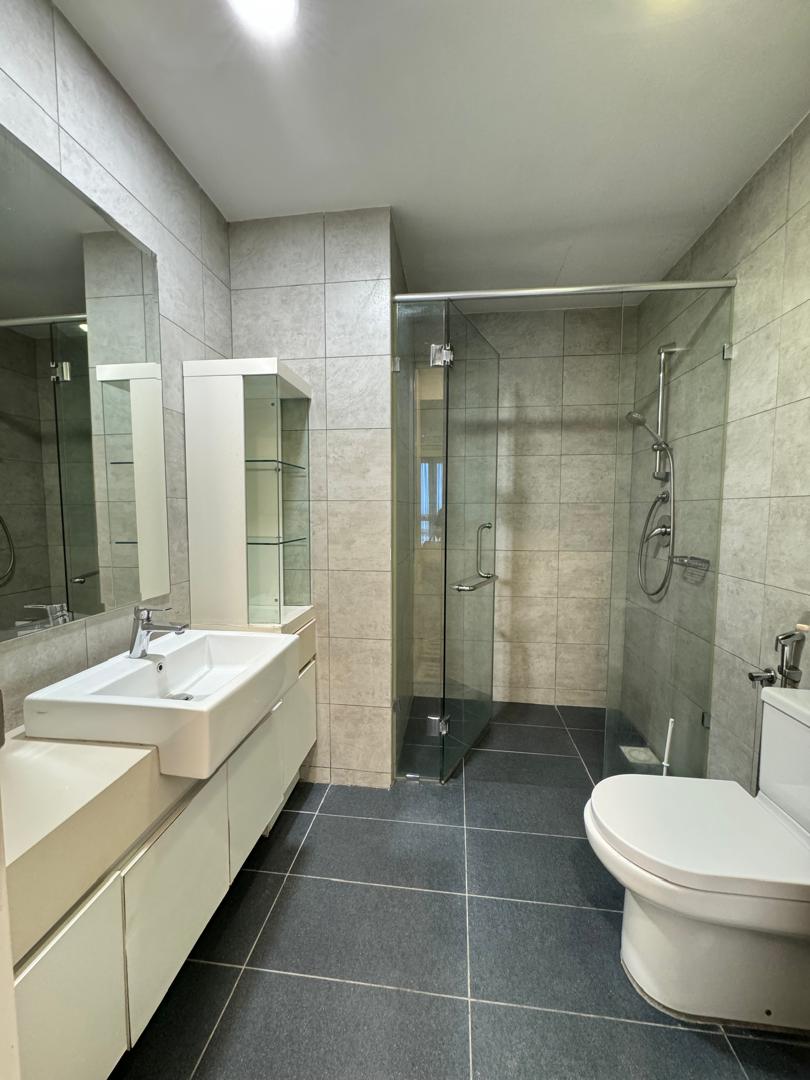 Cascades, KD, Fully Furnished, 2R2B, Corner Unit - photo 13