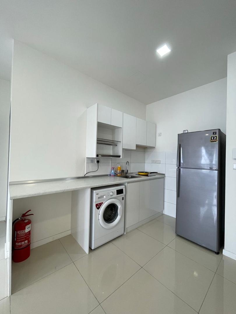 HighPark Suites, Kelana Jaya, Fully Furnish 2R1B - photo 7