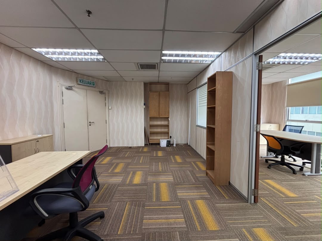 Mont Kiara Publika Solaris Dutamas Furnish Office - photo 11
