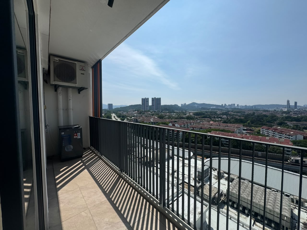 Emporis Residences Kota Damansara, 2R1B, FF - photo 5
