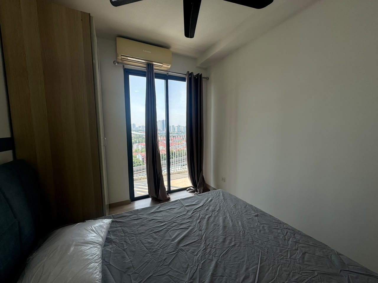 Emporis Residences Kota Damansara, 2R1B, FF - photo 10