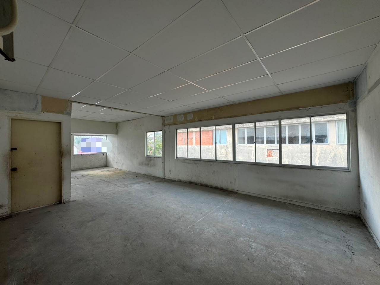 PJ SS 2 1st 2nd Floor, Facing Road, Shop Office - photo 5