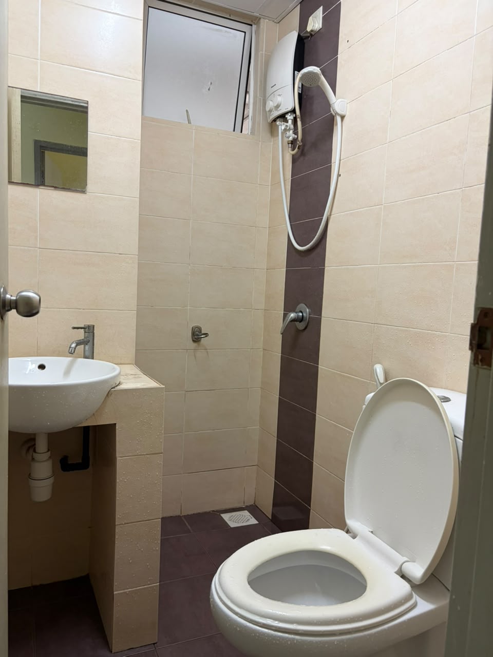 KD Cova Suites, Fully, 3R2B, Below Market - photo 8