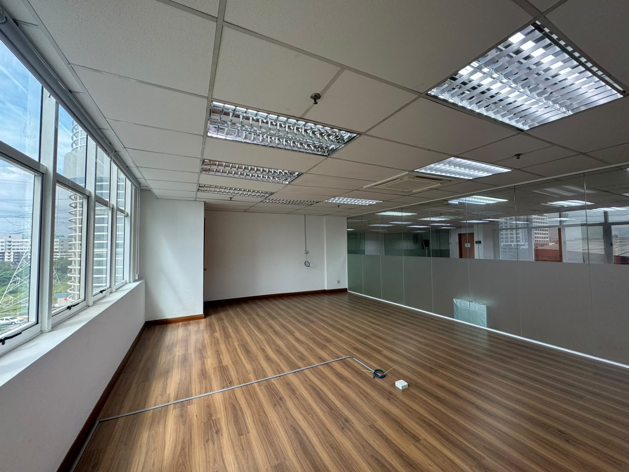 Kelana Centre Point Pj Kelana Jaya Office For sale - photo 5