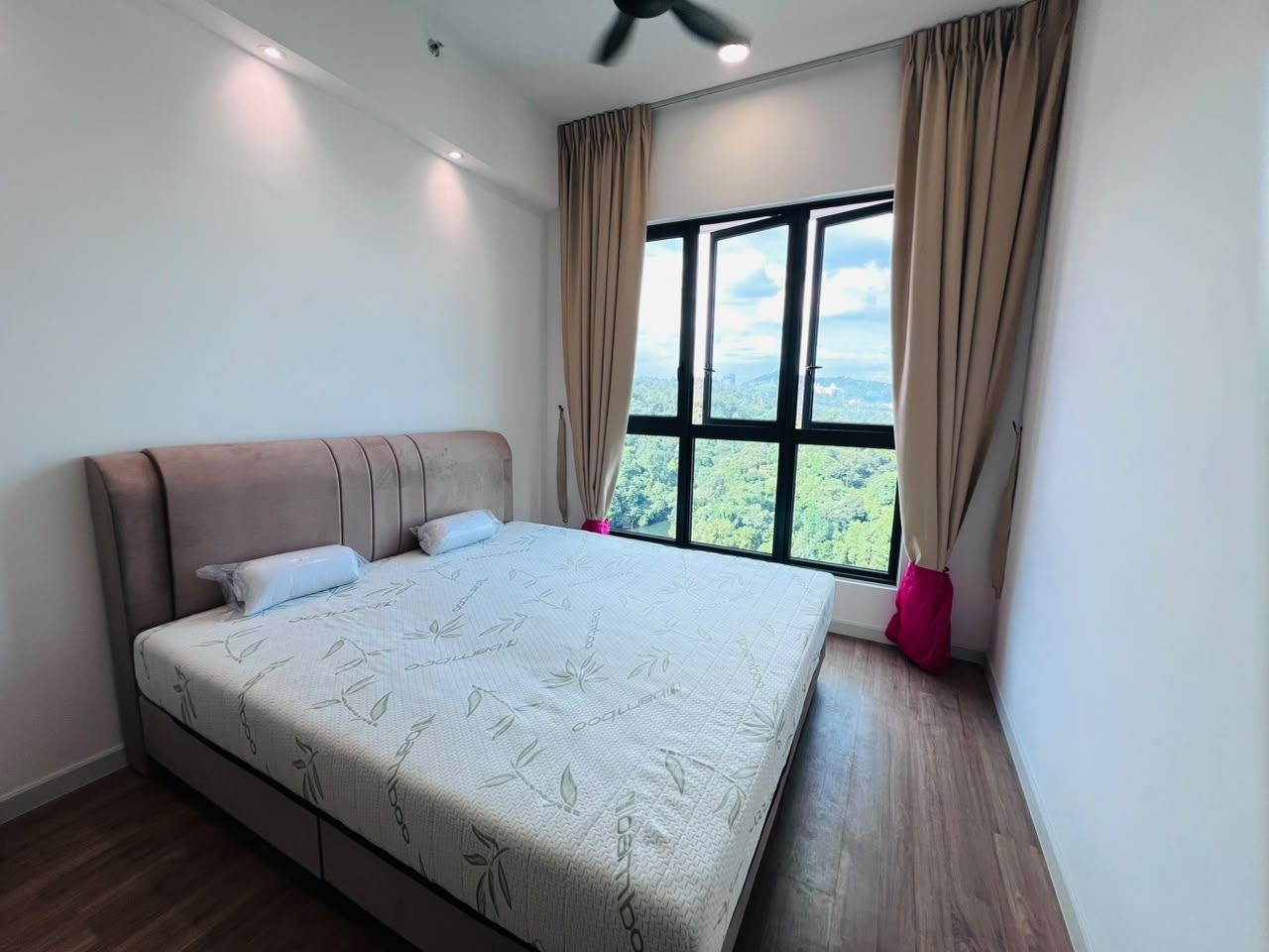 KD Sunway DHill Residences, FF, Forest View, 3R2B - photo 6