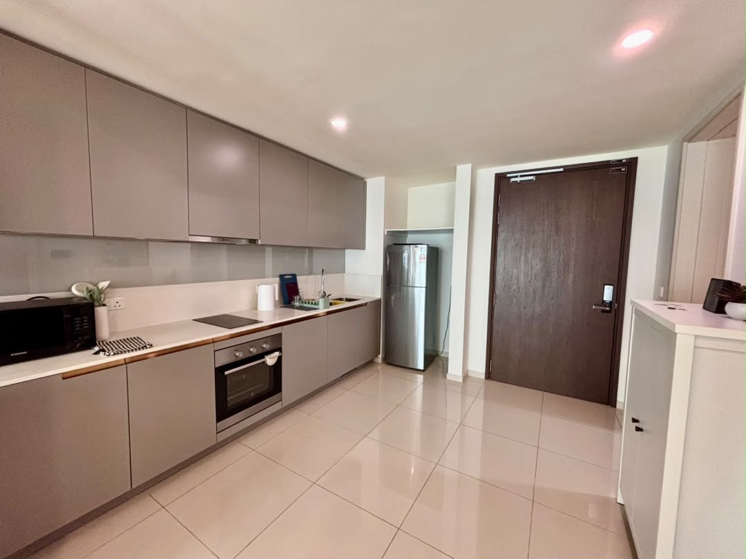Mont Kiara Solaris Parq Residence FF 2R1B RENT - photo 7