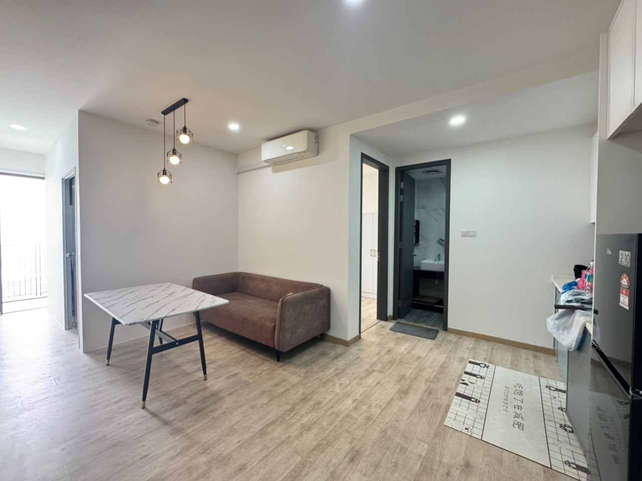 Emporis, KD, Dual Key, Fully Furnished 2R1B - photo 4