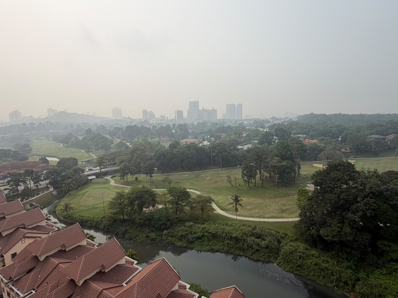 KD Casa Indah 1, Fully Furnished, Golf Course View - photo 4