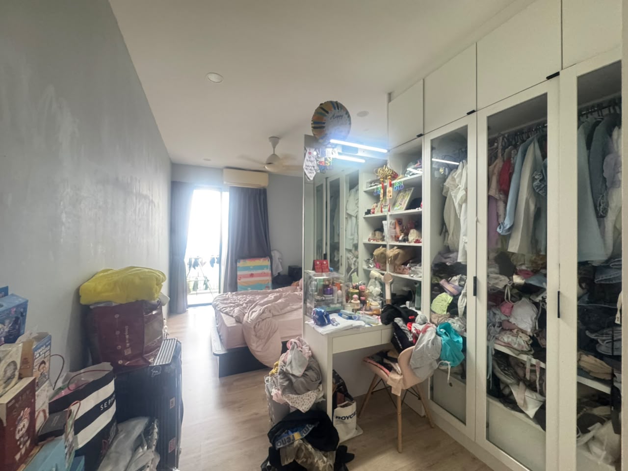 Emporis, KD, Fully Furnished, 3 Rooms - photo 7