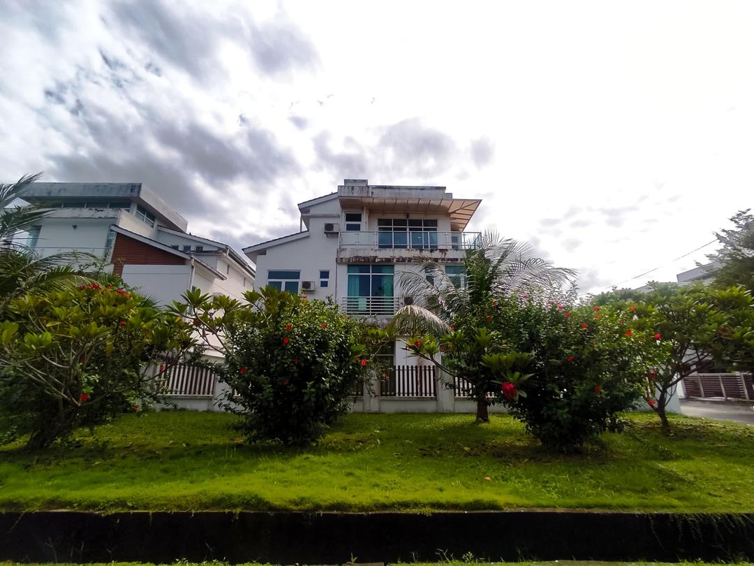 3 Storey Bungalow fo ...
