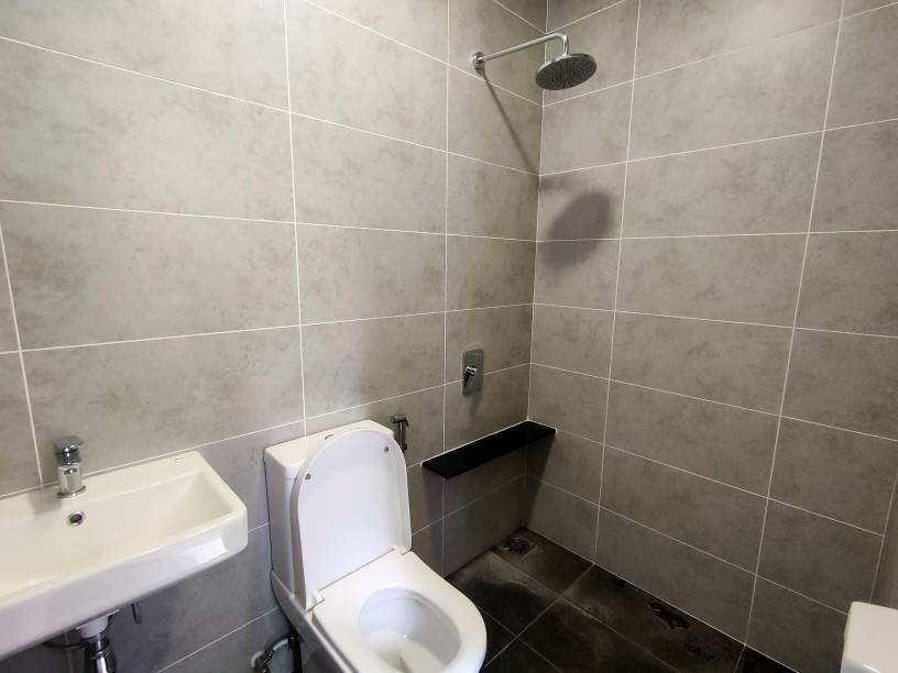 Setia Utama Partly furnish RM3000 - photo 5