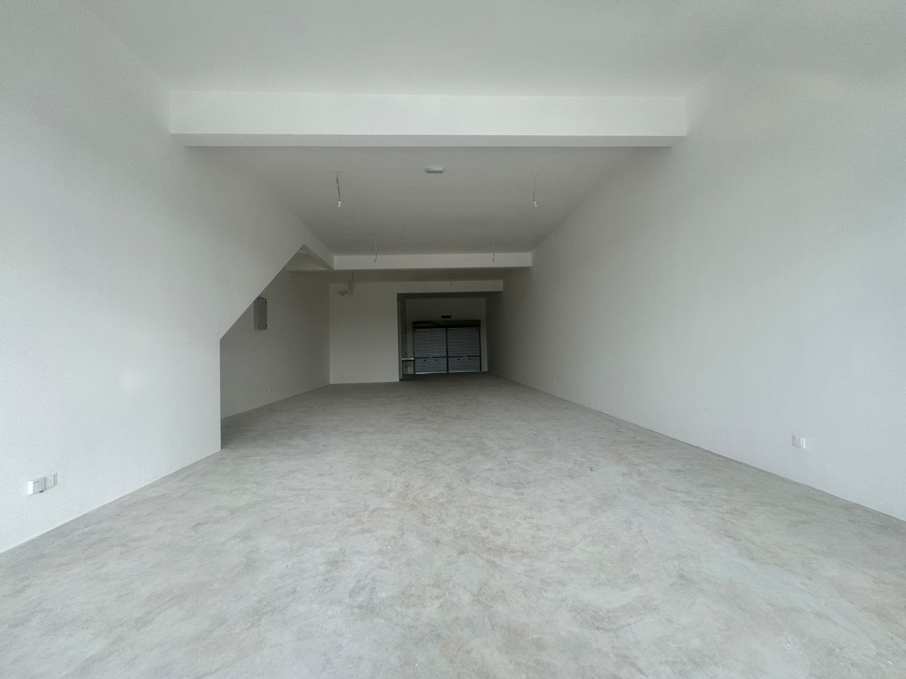 Eco Grandeur Utopia 3sty Corner Shop 25K - photo 4