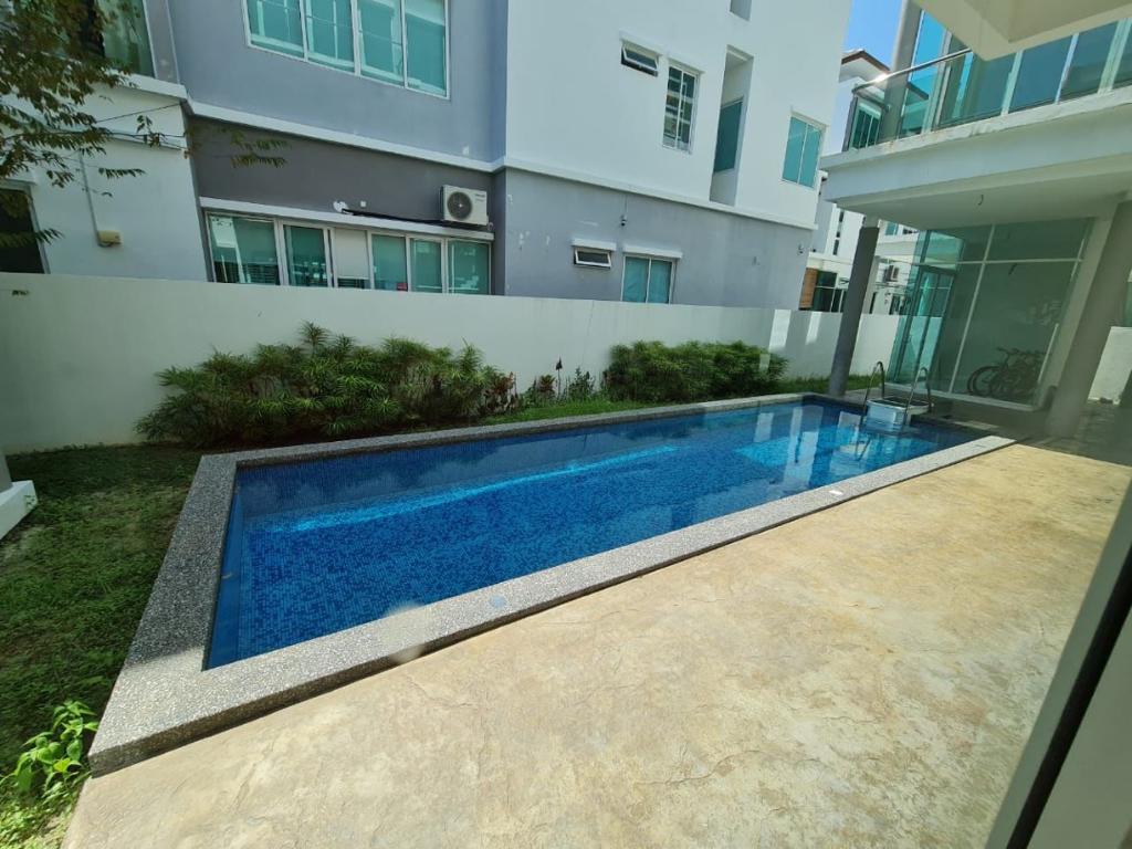 Jalan Barnett Bungalow - photo 12