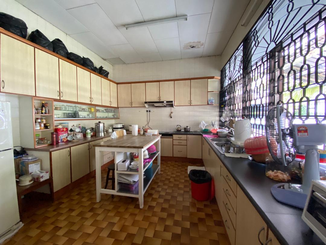 York Road Double Storey Bungalow - photo 6