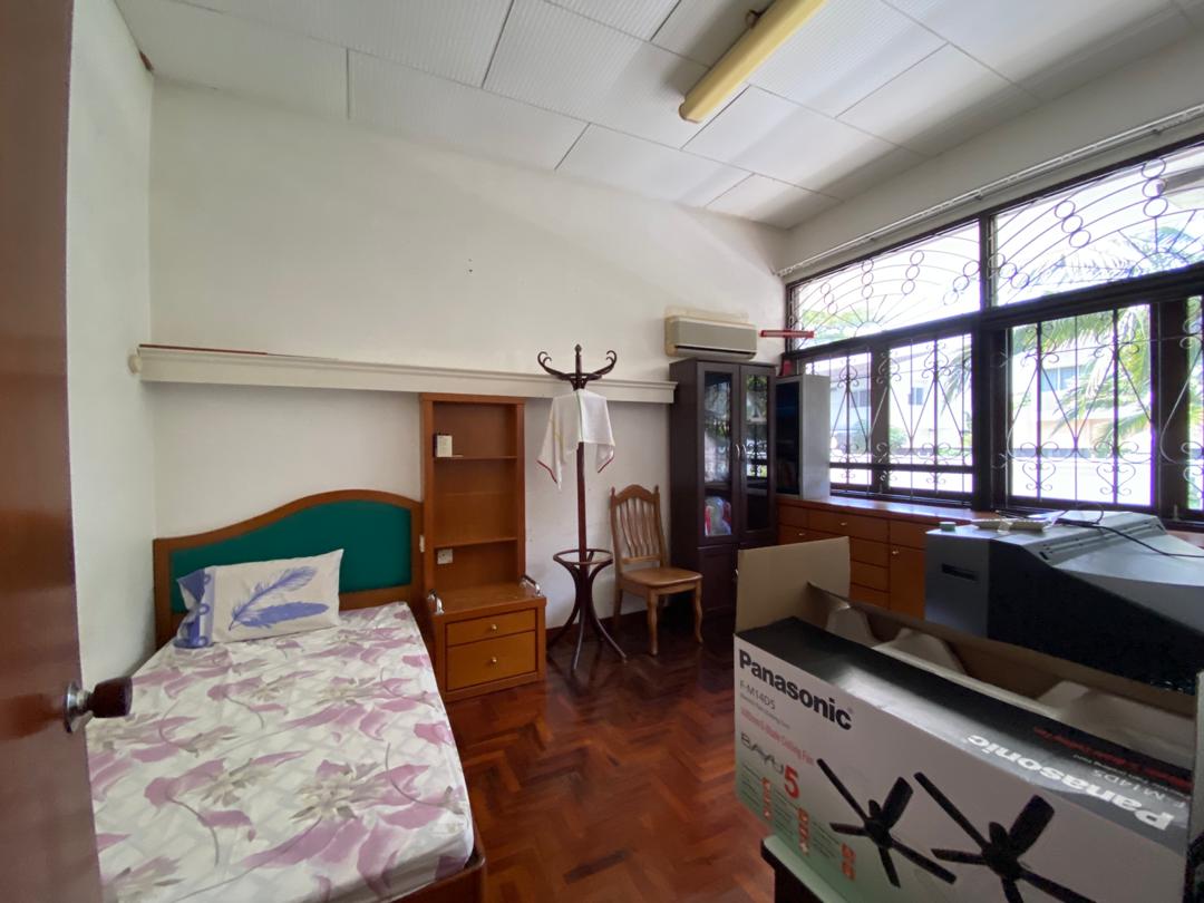York Road Double Storey Bungalow - photo 8