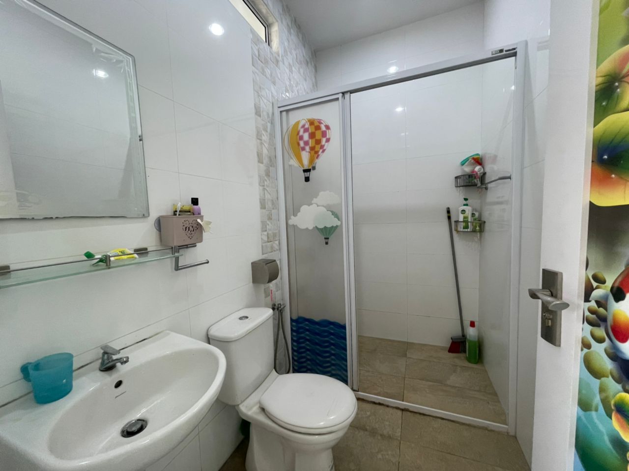 Bungalow Jalan Hamilton, Greenlane - photo 9