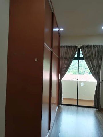 Sri Bendera Condo Villa, 3 Storey Terrace - photo 6