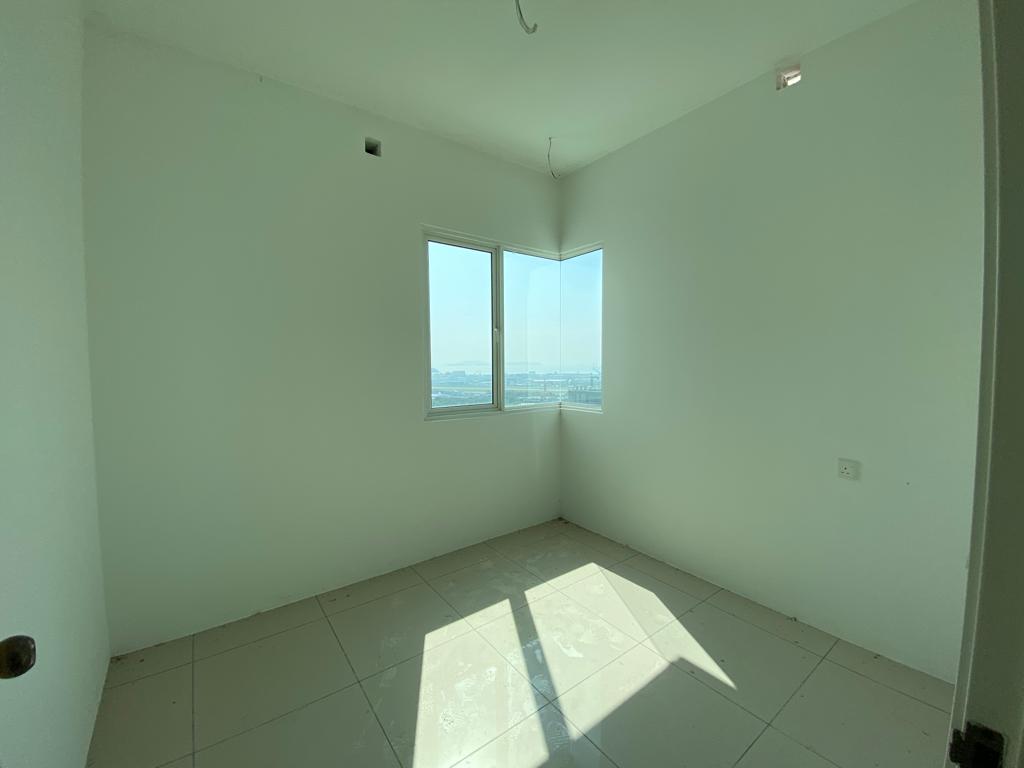 Clovers, 1012sf, High Floor - photo 6