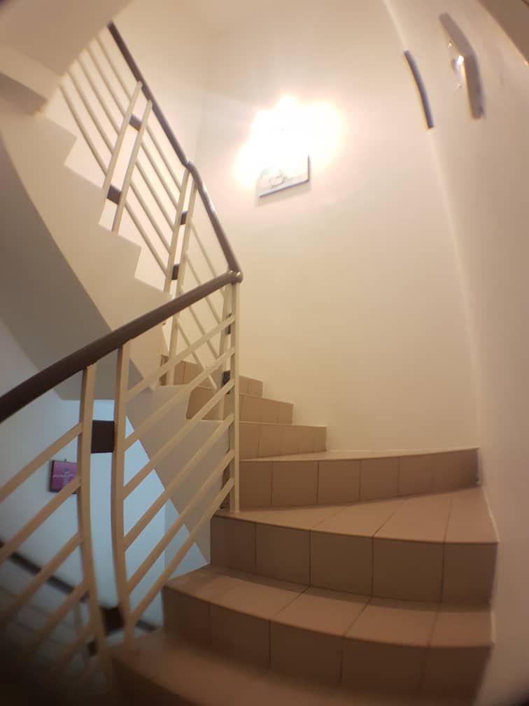 Lorong Sungai Batu, 1400sf at Teluk Kumbar - photo 5