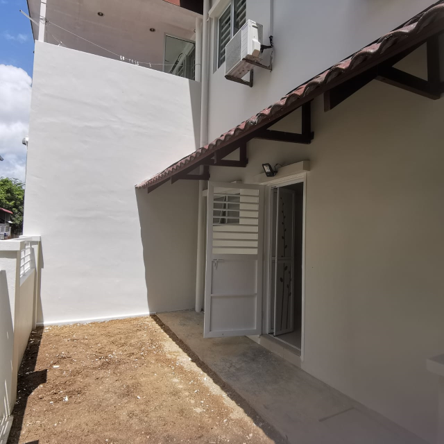 Setia Vista,LA 1400sf, 2 Storey Terrace - photo 9