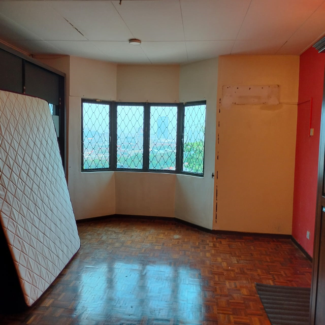 Lorong Kenari Double Storey Terrace - photo 6