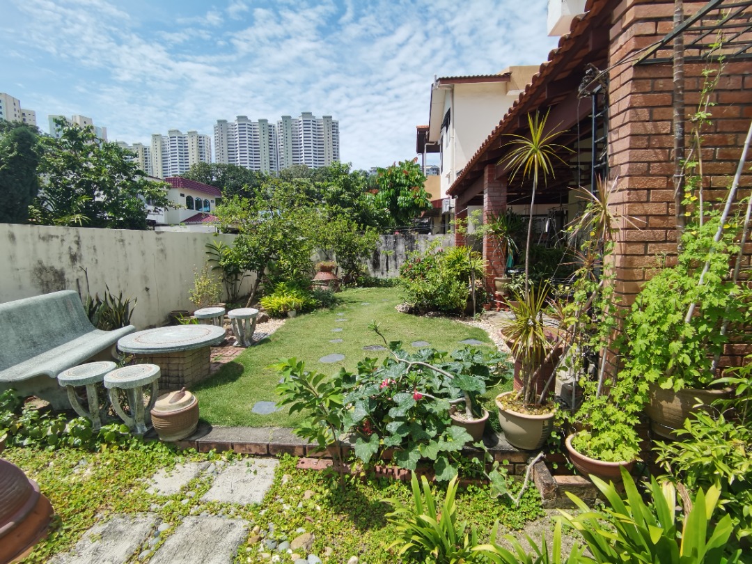 2 Storey Semi D Corner Lengkok Pekaka - photo 5