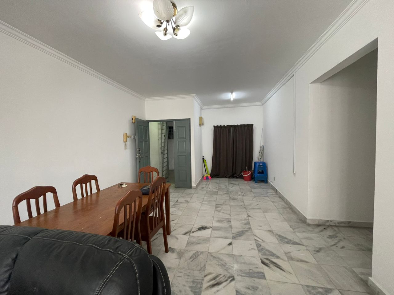 Endah Regal Condo - photo 9