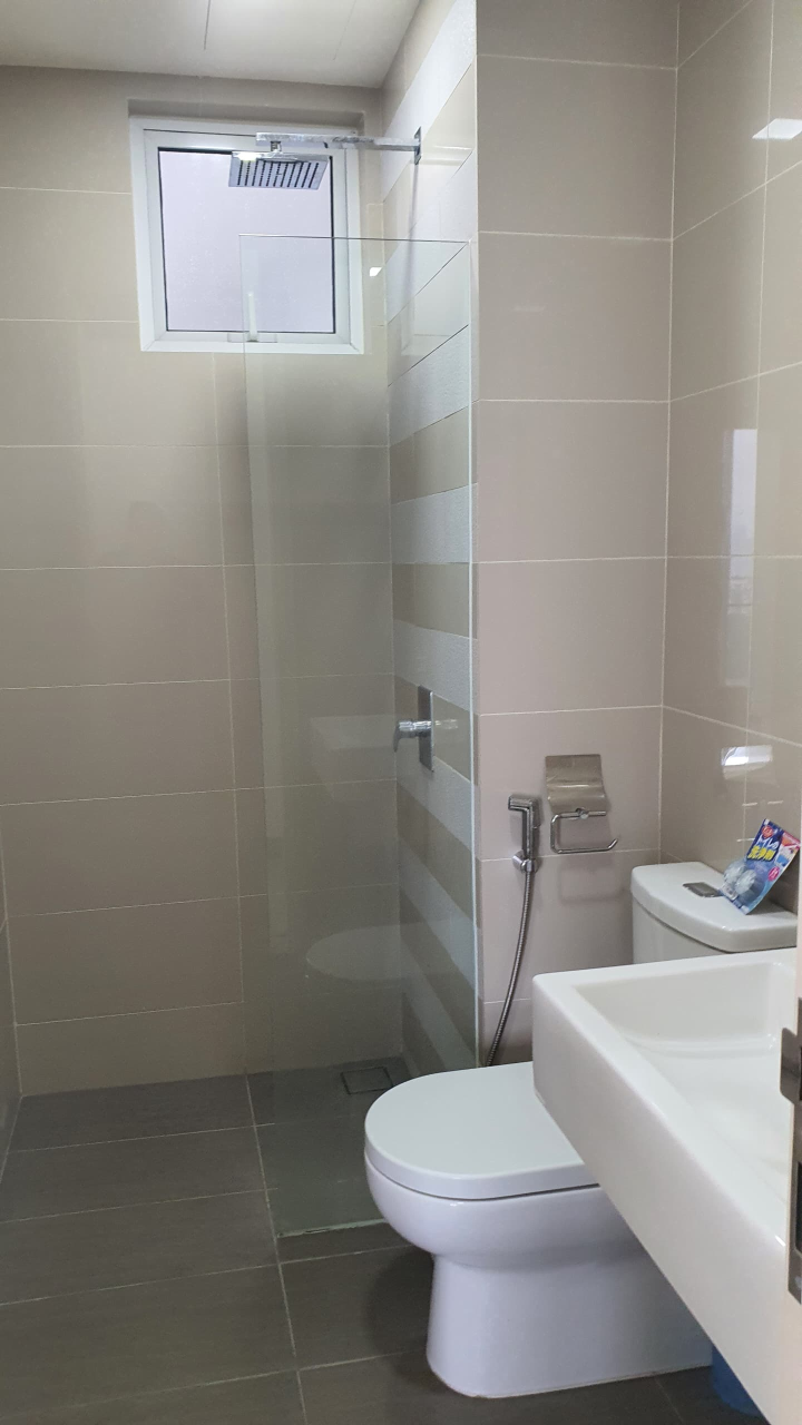 Southbank Rm530k PF 3r 953sf - photo 5