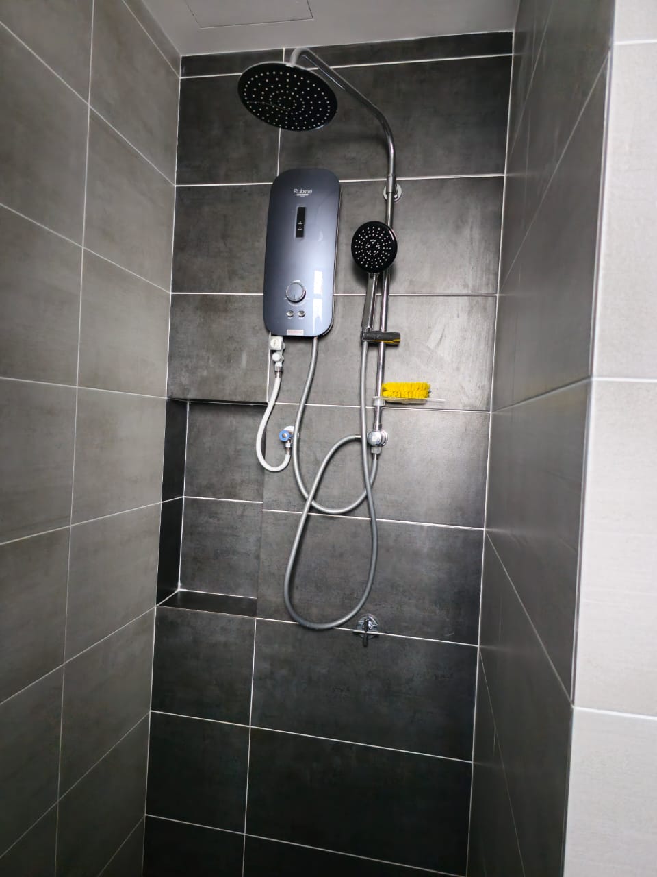 Rent Platinum Arena Rm800 Room - photo 6