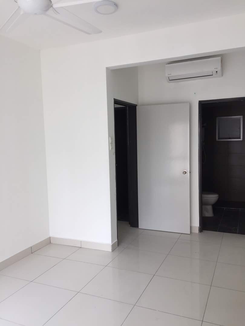 Rent Spring Avenue Rm1800 - photo 11