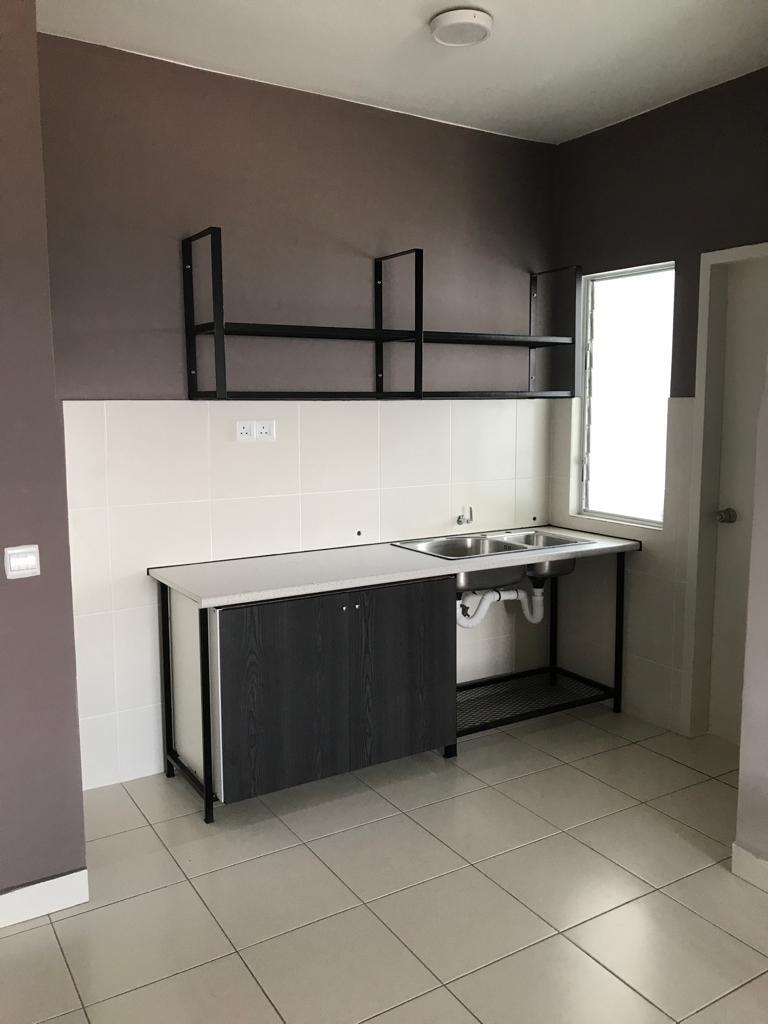 Rent Karisma Rm1400 - photo 4