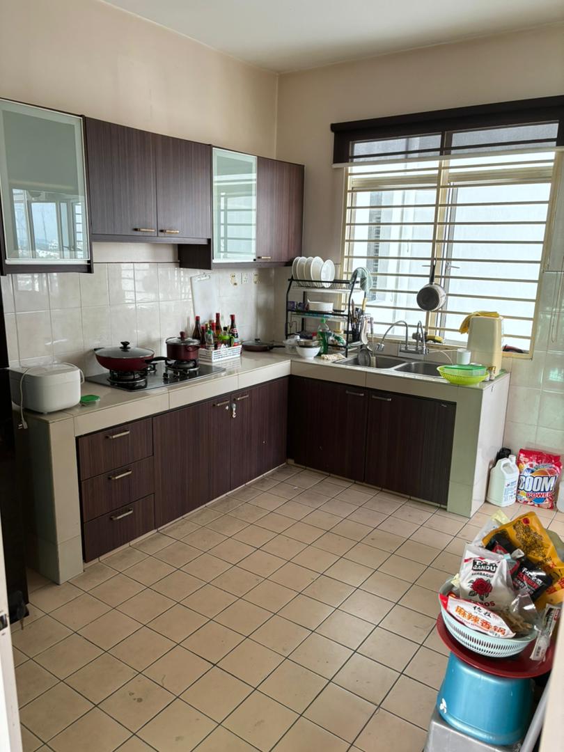 Rent Pearl Avenue Rm1700 - photo 5