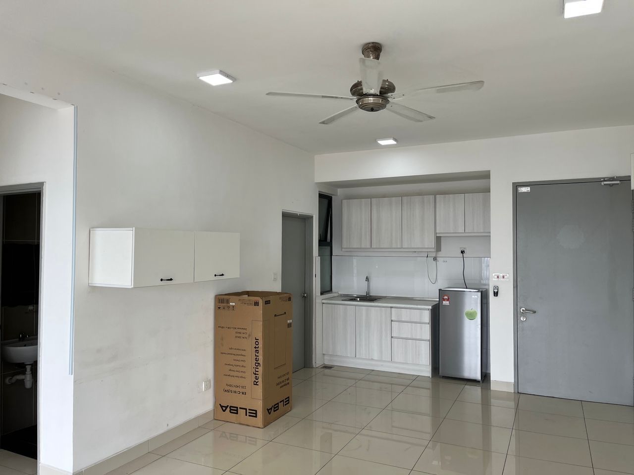 Rent You Vista Rm1700 - photo 4