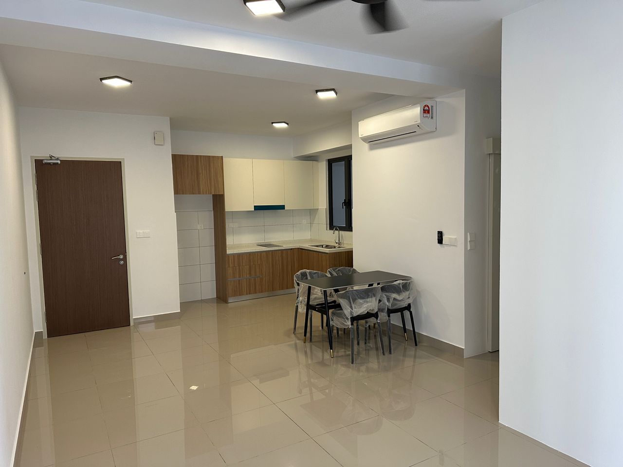 Kuchai Sentral Rm1800 - photo 4
